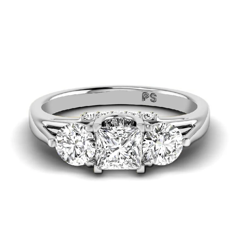 Men's Aquamarine Engagement Rings in 9K Gold with a Bezel - Set Stone0.90-2.05 CT Round & Princess Cut Diamonds - Engagement Ring