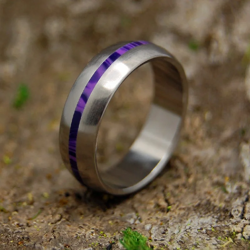Silicone Women's Rings for a Comfortable and Durable OptionCharoite Dome | Men's Charoite & Titanium Wedding Ring Silicone Women's Rings for a Comfortable and Durable OptionCharoite Dome | Men's Charoite & Titanium Wedding Ring