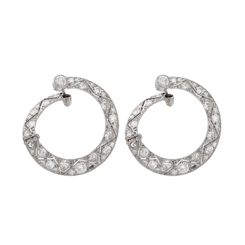 Heart - shaped diamond engagement ring with a hidden halo in 14K rose goldArt Deco Style Diamond Platinum Hoops Earrings Heart - shaped diamond engagement ring with a hidden halo in 14K rose goldArt Deco Style Diamond Platinum Hoops Earrings