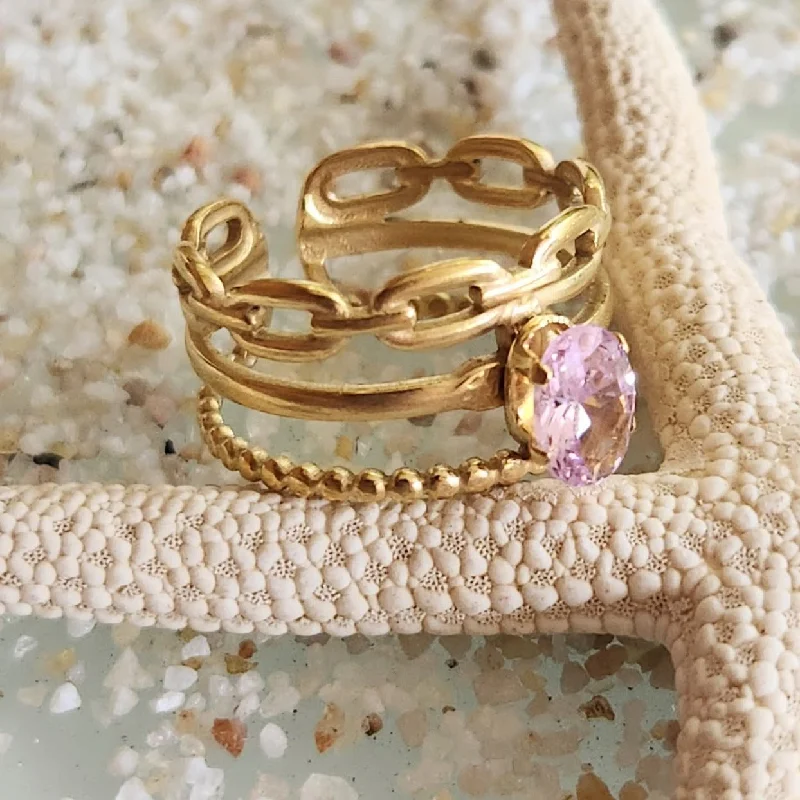 Women's 18K Gold Solitaire Diamond Ring for an Elegant Everyday LookRING CHAIN - ADJUSTABLE ROSE CUBIC ZIRCONIA WATERPROOF GOLD RING Women's 18K Gold Solitaire Diamond Ring for an Elegant Everyday LookRING CHAIN - ADJUSTABLE ROSE CUBIC ZIRCONIA WATERPROOF GOLD RING