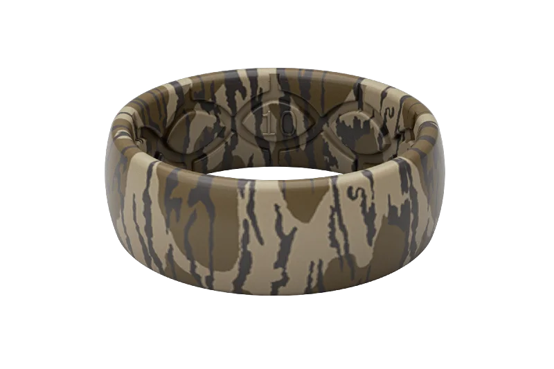 Men's stackable rings for a layered lookMossy Oak Bottomland Camo Ring
