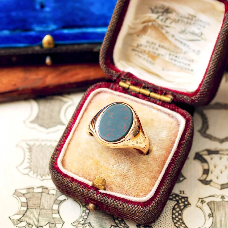 Statement - Making Cocktail Rings for Women with Large Cubic ZirconiaClassic Vintage 9ct Gold & Bloodstone Men's Signet Ring Statement - Making Cocktail Rings for Women with Large Cubic ZirconiaClassic Vintage 9ct Gold & Bloodstone Men's Signet Ring