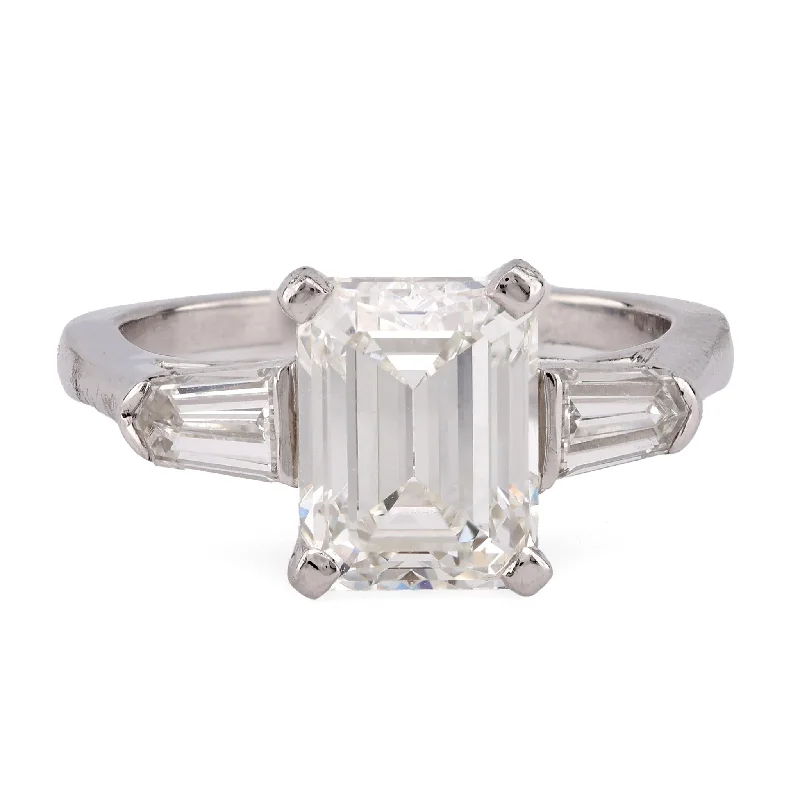 Round - cut diamond engagement ring with a twisted band design in 14K white goldVintage GIA 2.45 Carat Diamond 18K White Gold Three Stone Ring Round - cut diamond engagement ring with a twisted band design in 14K white goldVintage GIA 2.45 Carat Diamond 18K White Gold Three Stone Ring