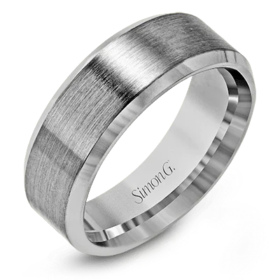 Men's Celtic - pattern rings with intricate designsMen's Wedding Band In 14k Or 18k Gold Men's Celtic - pattern rings with intricate designsMen's Wedding Band In 14k Or 18k Gold