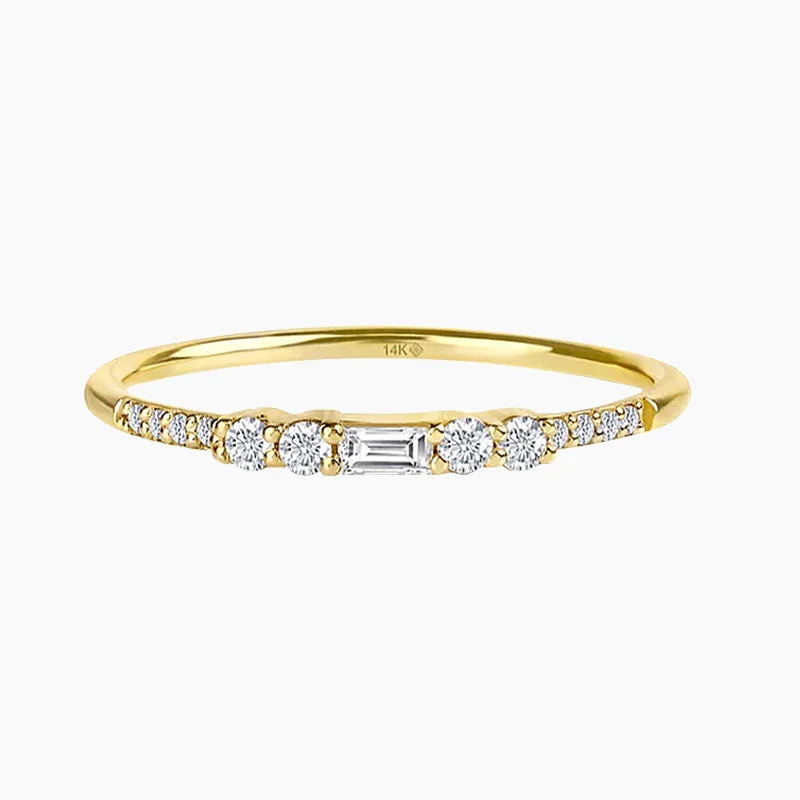 Engagement - Inspired Women's Rings with a Halo of Small Diamonds925 Classic Sterling Silver Ring Engagement - Inspired Women's Rings with a Halo of Small Diamonds925 Classic Sterling Silver Ring