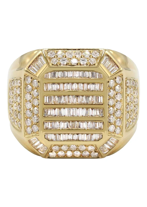 Adjustable Women's Diamond Rings with a Flexible Band for a Comfortable and Custom FitMens Diamond Ring | 1.51 Carats | 11.06 Grams