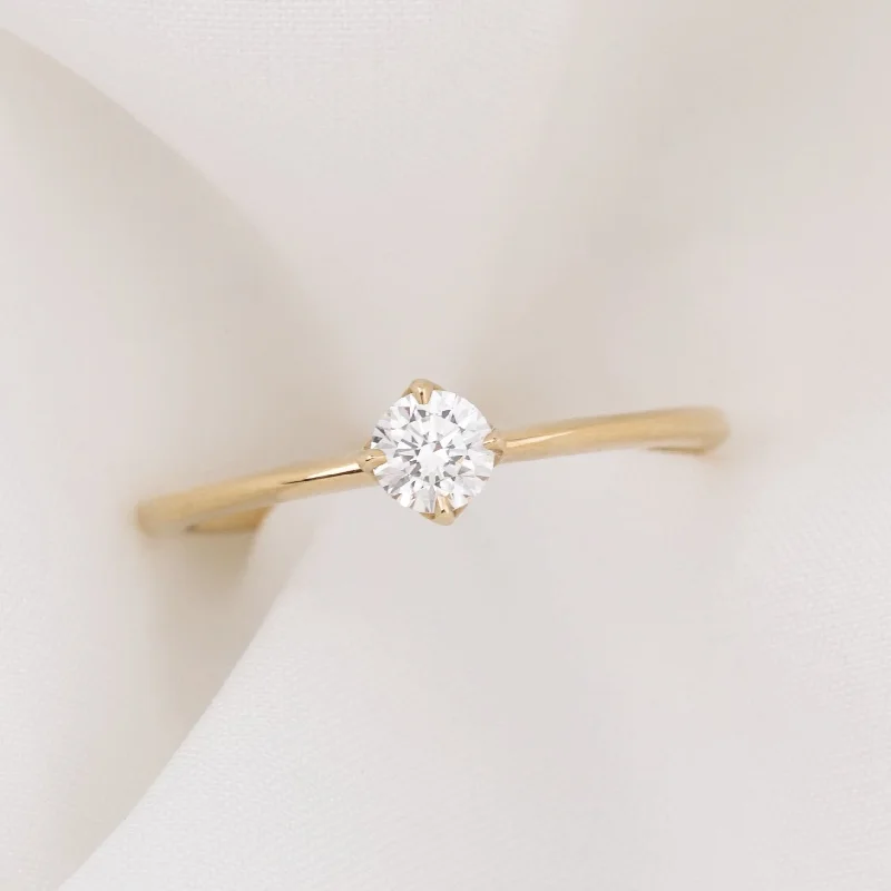 Tennis - Style Women's Diamond Rings with a Continuous Row of Diamonds for a Classic and Versatile LookAlice Ring, 0.25ct Brilliant Cut Diamond, 14k Yellow Gold (One of a kind) Tennis - Style Women's Diamond Rings with a Continuous Row of Diamonds for a Classic and Versatile LookAlice Ring, 0.25ct Brilliant Cut Diamond, 14k Yellow Gold (One of a kind)