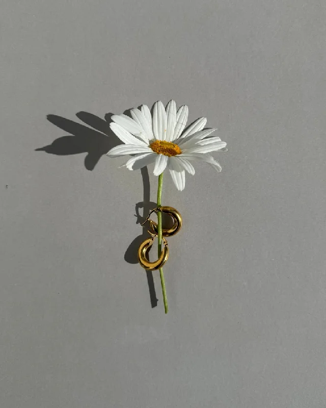 Vintage hoop earringsMateo Earrings in Gold