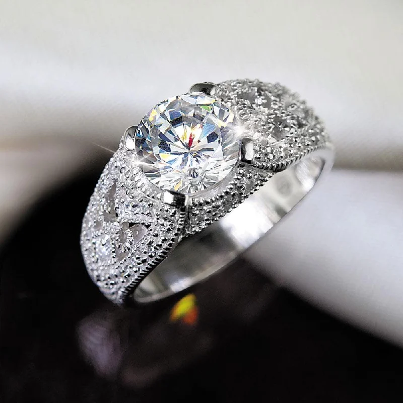 Tennis - Style Women's Rings with a Row of Round Diamonds in PlatinumCouture Lace Ring Tennis - Style Women's Rings with a Row of Round Diamonds in PlatinumCouture Lace Ring