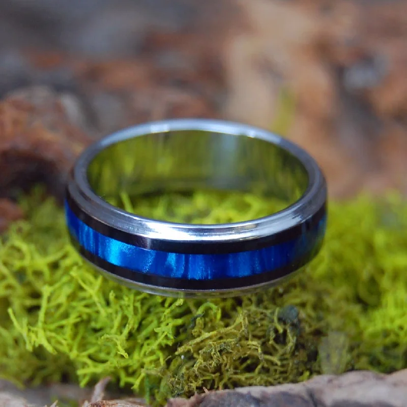 Tennis - Style Women's Rings with a Row of Round Diamonds in PlatinumThe Pilot And The Flight Attendant | Women's Black Onyx, Blue Marbled Resin & Titanium Wedding Ring Tennis - Style Women's Rings with a Row of Round Diamonds in PlatinumThe Pilot And The Flight Attendant | Women's Black Onyx, Blue Marbled Resin & Titanium Wedding Ring