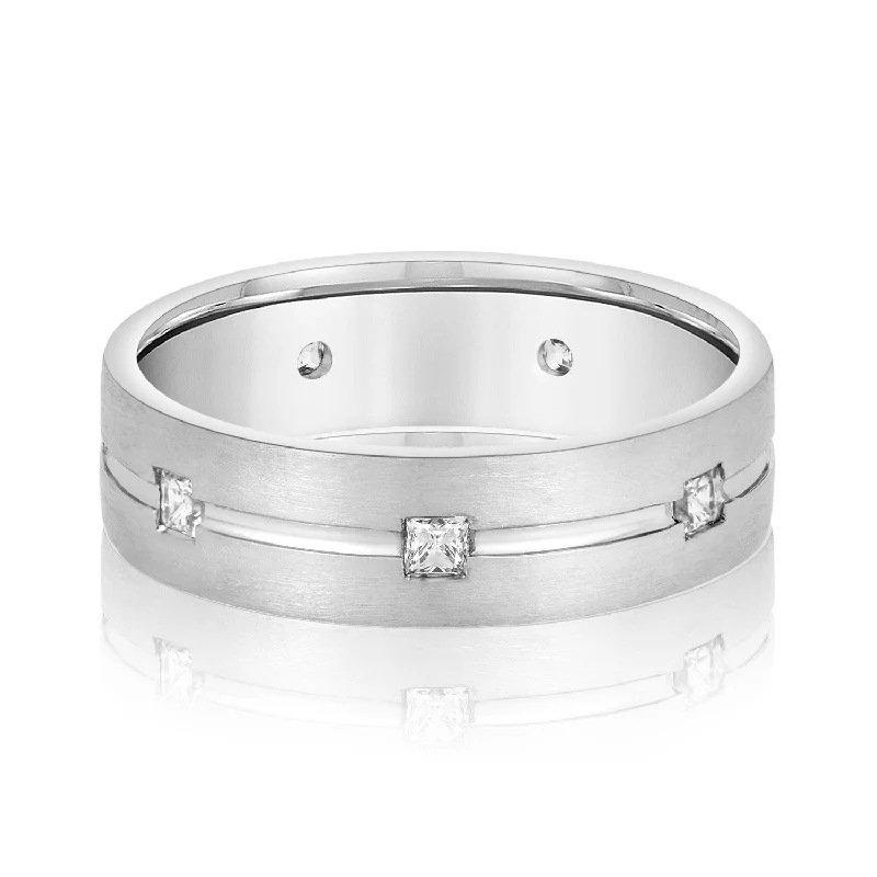Men's rose - gold - plated rings for a trendy colorDouble Groove Princess Cut Diamond Men's Wedding Band
