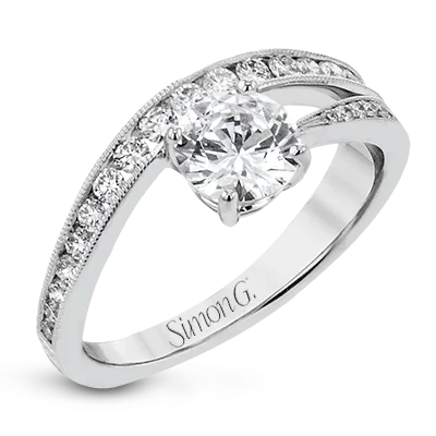 Tennis - Style Women's Diamond Rings with a Continuous Row of Diamonds for a Classic and Versatile LookEngagement Ring in 18k Gold with Diamonds Tennis - Style Women's Diamond Rings with a Continuous Row of Diamonds for a Classic and Versatile LookEngagement Ring in 18k Gold with Diamonds