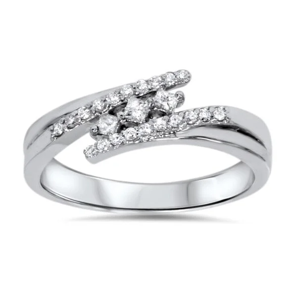 Princess - Cut Women's Diamond Rings in White Gold with a High - Clarity Diamond for a Modern Look10k White Gold 1/5ct TDW Diamond Ring Princess - Cut Women's Diamond Rings in White Gold with a High - Clarity Diamond for a Modern Look10k White Gold 1/5ct TDW Diamond Ring