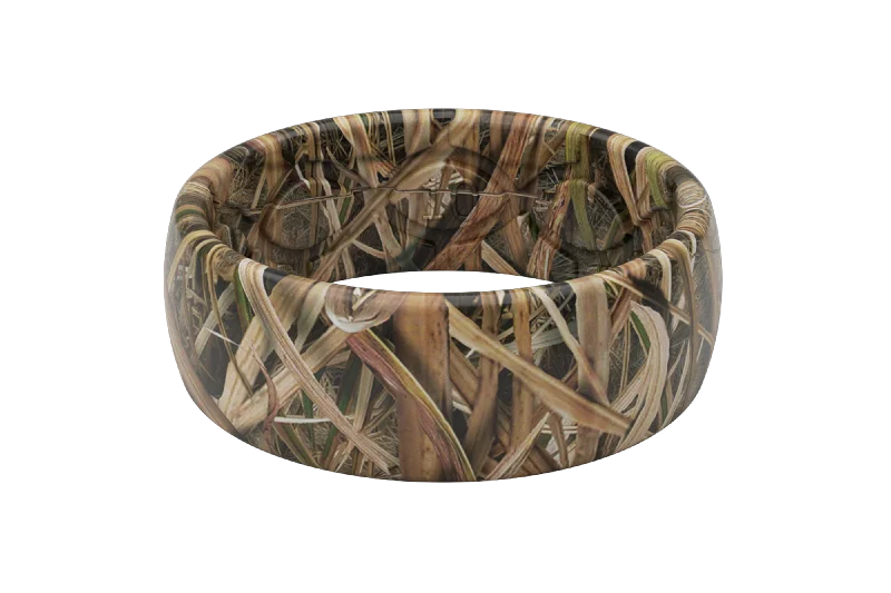 Men's diamond - encrusted engagement rings for a luxurious touchMossy Oak Blades Camo Ring