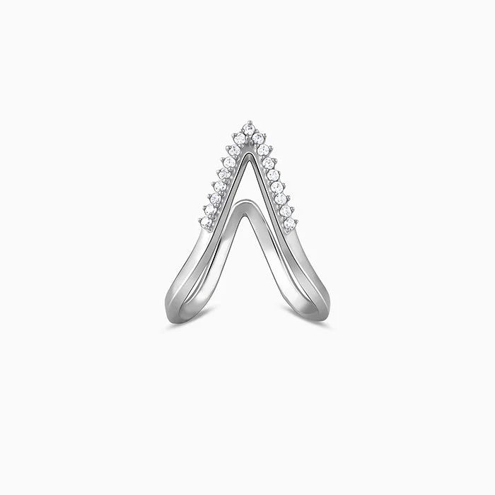 Minimalist Women's Rings with a Single Pearl in 14K Gold - Plated BandsSilver Star-Studded Vanki Ring Minimalist Women's Rings with a Single Pearl in 14K Gold - Plated BandsSilver Star-Studded Vanki Ring