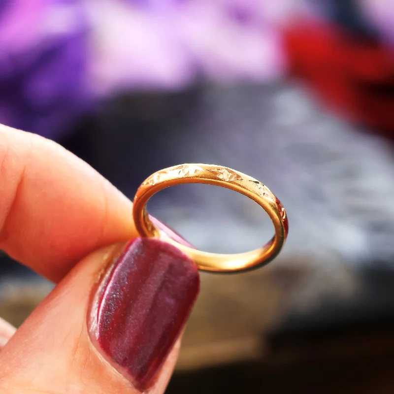 Women's Rings with Hidden Compartments for Secret KeepsakesVintage Size 'i' / '4.25' 22ct Gold Wedding Band Women's Rings with Hidden Compartments for Secret KeepsakesVintage Size 'i' / '4.25' 22ct Gold Wedding Band