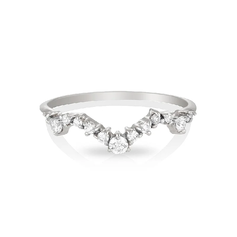 Adjustable Women's Diamond Rings with a Flexible Band for a Comfortable and Custom FitAvery | diamonds