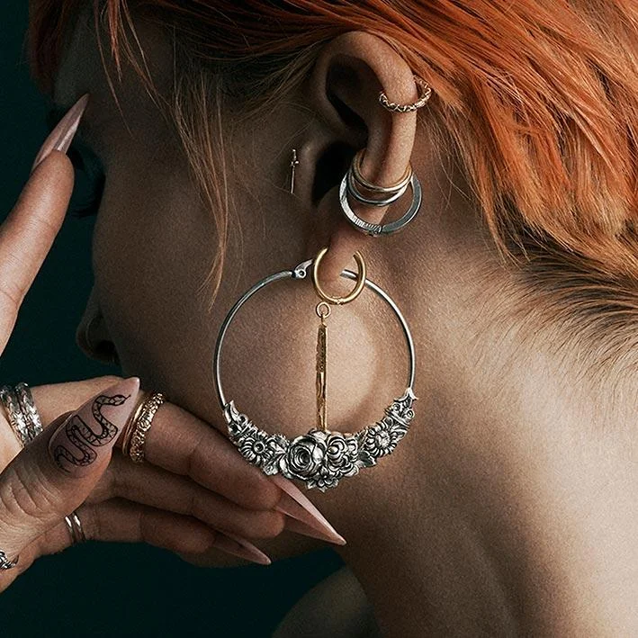 Hypoallergenic hoop earringsEMINENCE. Romantic Floral Hoop Earrings - Silver