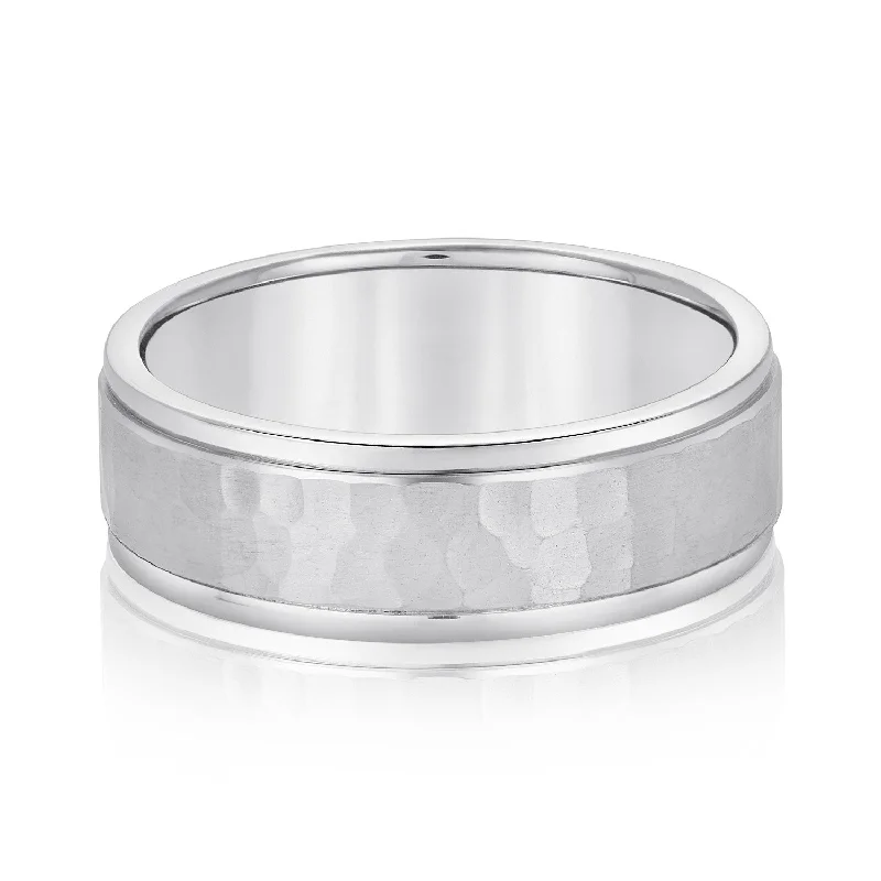 Men's rose - gold - plated rings for a trendy colorMen's Hammered Center Wedding Band Men's rose - gold - plated rings for a trendy colorMen's Hammered Center Wedding Band