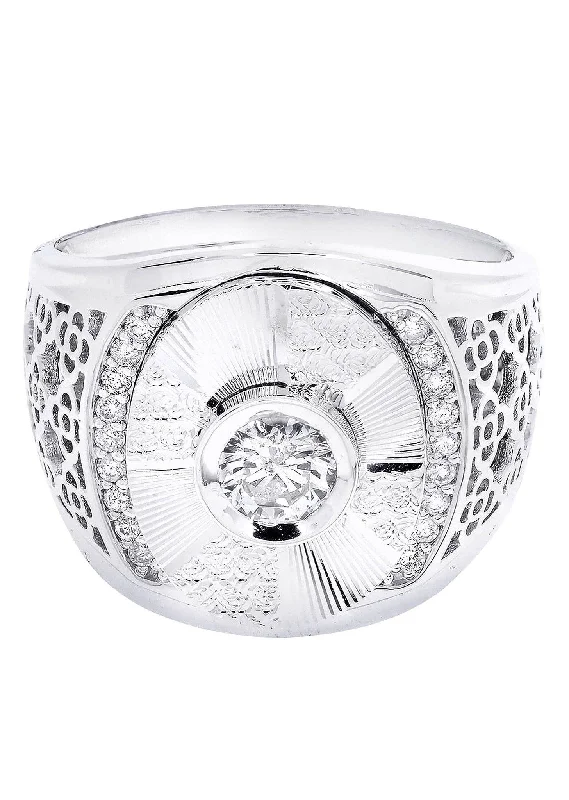 Signature - Design Women's Diamond Rings with a Brand - Specific Pattern and High - Quality DiamondsWhite Gold Pinky Diamond Ring| 0.68 Carats| 13.69 Grams