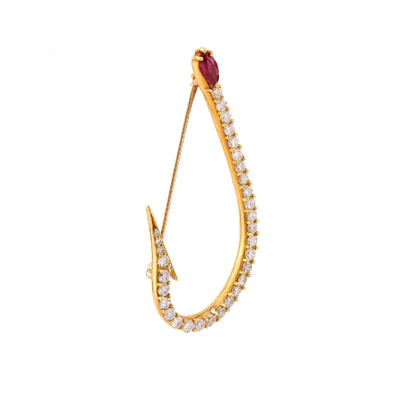 Pear - shaped diamond engagement ring with side baguette diamonds in 18K goldVintage Ruby Diamond 18K Yellow Gold Fish Hook Brooch Pear - shaped diamond engagement ring with side baguette diamonds in 18K goldVintage Ruby Diamond 18K Yellow Gold Fish Hook Brooch
