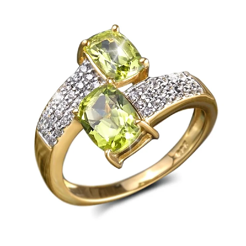 Vintage - Inspired Filigree - Design Women's Rings in Sterling SilverPeridot Hug Ring Vintage - Inspired Filigree - Design Women's Rings in Sterling SilverPeridot Hug Ring