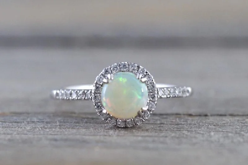 Men's rose - gold - plated rings for a trendy color14k White Gold Round Fire Opal Diamond Halo Ring Men's rose - gold - plated rings for a trendy color14k White Gold Round Fire Opal Diamond Halo Ring