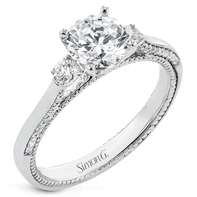 Women's Diamond Rings with Side - Stone Pave Setting for a Sparkling and Continuous ShineEngagement Ring in 18k Gold with Diamonds Women's Diamond Rings with Side - Stone Pave Setting for a Sparkling and Continuous ShineEngagement Ring in 18k Gold with Diamonds