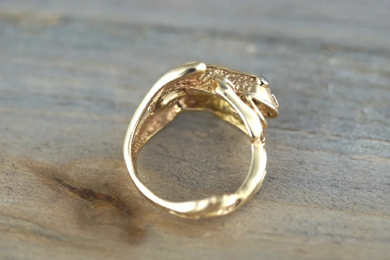 Men's stackable rings for a layered look14k Yellow Gold Frog Toad Designed ring with Diamonds Princess Prince Green Animal 3D Wrap Around Men's stackable rings for a layered look14k Yellow Gold Frog Toad Designed ring with Diamonds Princess Prince Green Animal 3D Wrap Around