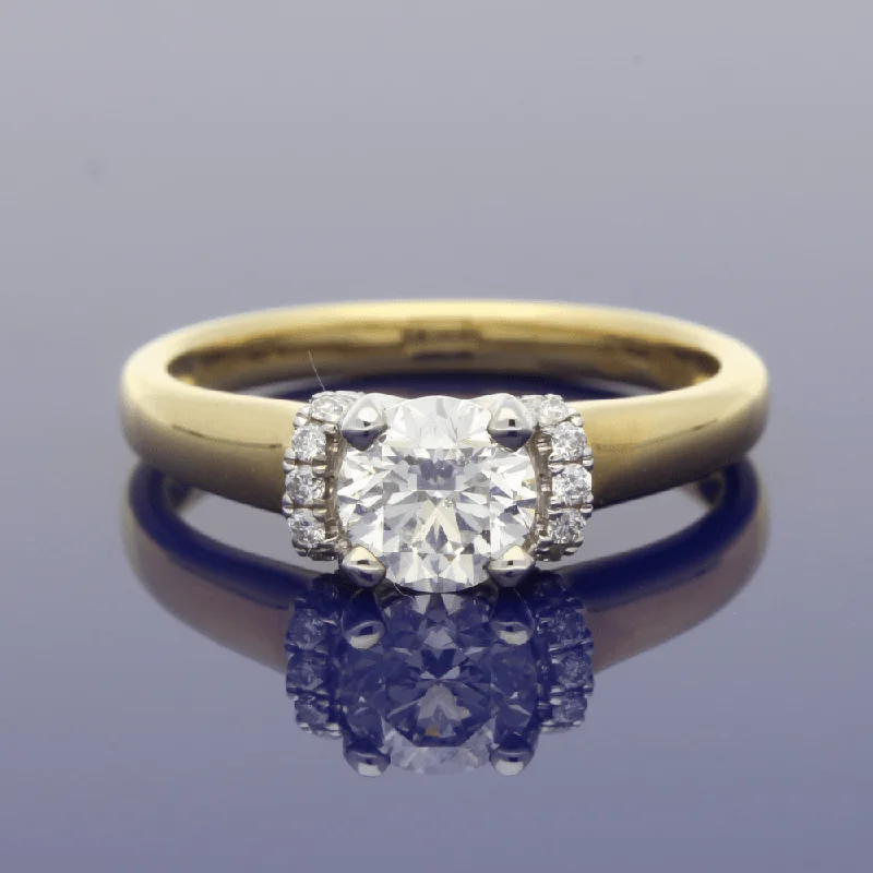 Men's Aquamarine Engagement Rings in 9K Gold with a Bezel - Set Stone18ct Yellow Gold 0.81ct Certificated Diamond Engagement Ring Men's Aquamarine Engagement Rings in 9K Gold with a Bezel - Set Stone18ct Yellow Gold 0.81ct Certificated Diamond Engagement Ring