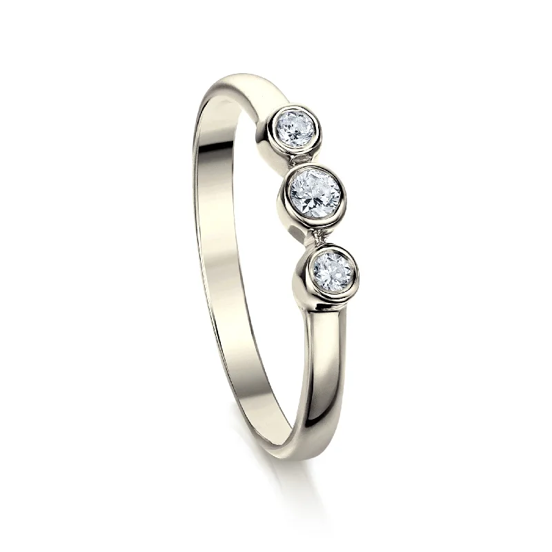 Cluster - Style Women's Diamond Rings with Multiple Small Diamonds Arranged in a Stunning PatternTrilogy Diamond Ring in 18ct White Gold Cluster - Style Women's Diamond Rings with Multiple Small Diamonds Arranged in a Stunning PatternTrilogy Diamond Ring in 18ct White Gold