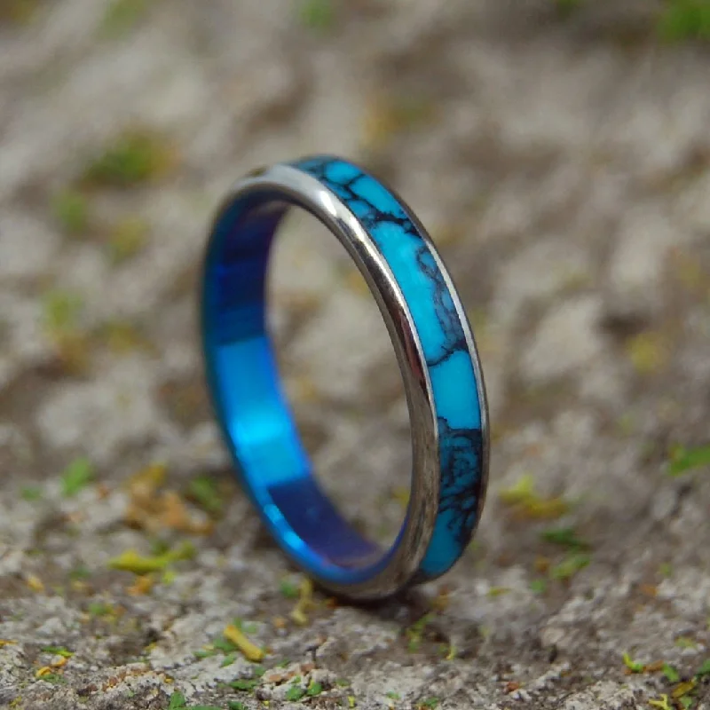 Engagement - Inspired Women's Rings with a Halo of Small DiamondsTurquoise Delight | Men's Turquoise & Titanium Wedding Ring Engagement - Inspired Women's Rings with a Halo of Small DiamondsTurquoise Delight | Men's Turquoise & Titanium Wedding Ring