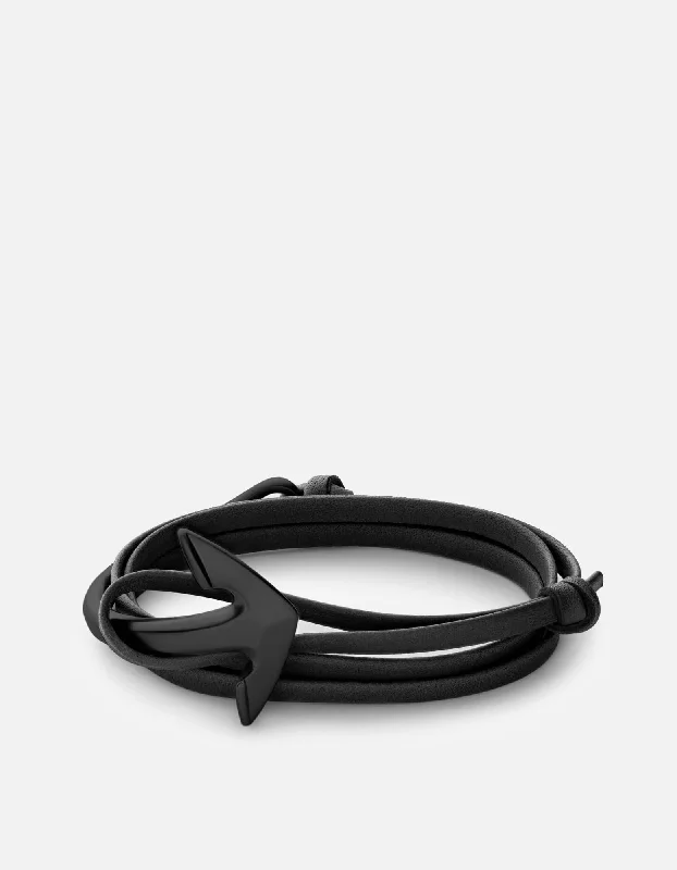 Diamond - Encrusted Women's Rings for Special Occasions in 18K GoldAnchor Half-Cuff Leather, Noir Diamond - Encrusted Women's Rings for Special Occasions in 18K GoldAnchor Half-Cuff Leather, Noir