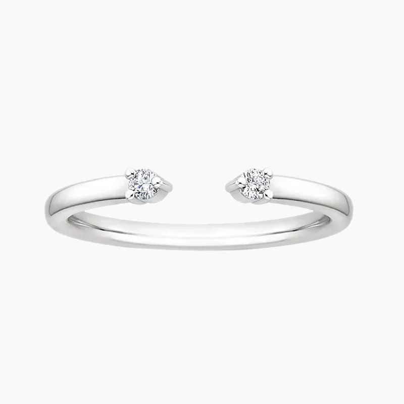 Minimalist Women's Rings with a Single Pearl in 14K Gold - Plated BandsStackable Women's Engagement Ring Minimalist Women's Rings with a Single Pearl in 14K Gold - Plated BandsStackable Women's Engagement Ring