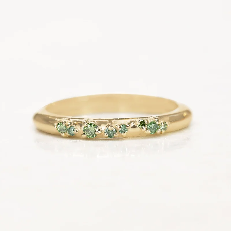 Cushion - Cut Women's Diamond Rings in Platinum with a Soft and Romantic AppearanceFleur Ring II | green diamonds Cushion - Cut Women's Diamond Rings in Platinum with a Soft and Romantic AppearanceFleur Ring II | green diamonds