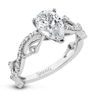 Adjustable Women's Diamond Rings with a Flexible Band for a Comfortable and Custom FitEngagement Ring in 18k Gold with Diamonds Adjustable Women's Diamond Rings with a Flexible Band for a Comfortable and Custom FitEngagement Ring in 18k Gold with Diamonds
