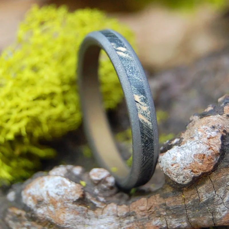 Adjustable Ring Sizes for Women's Rings in Stainless SteelShe Walked In | Men's Black Box Elder & Titanium Wedding Ring Adjustable Ring Sizes for Women's Rings in Stainless SteelShe Walked In | Men's Black Box Elder & Titanium Wedding Ring