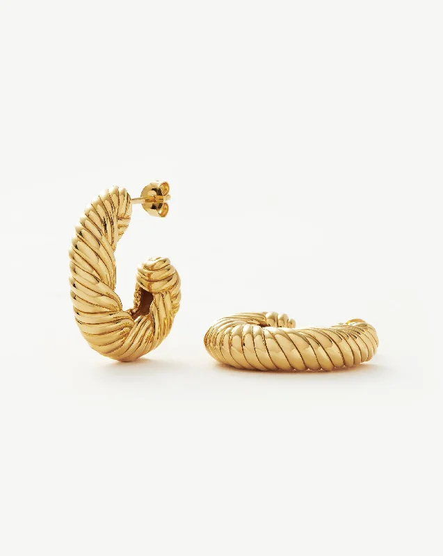 Trendy hoop earringsWavy Ridge Medium Hoop Earrings