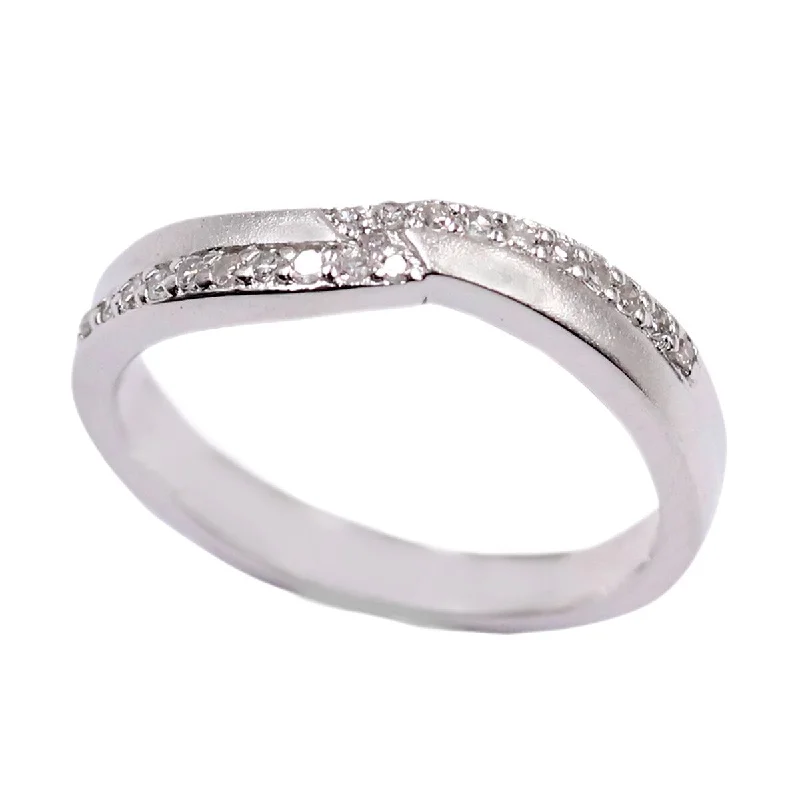 Women's Diamond Rings with Side - Stone Pave Setting for a Sparkling and Continuous Shine925 Sterling Silver Diamond Ring Women's Diamond Rings with Side - Stone Pave Setting for a Sparkling and Continuous Shine925 Sterling Silver Diamond Ring