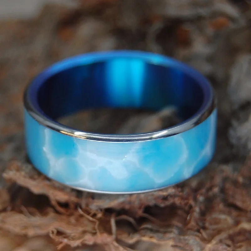Diamond - Encrusted Women's Rings for Special Occasions in 18K GoldBlue Sky Wedding Day | Men's Larimar & Titanium Wedding Ring Diamond - Encrusted Women's Rings for Special Occasions in 18K GoldBlue Sky Wedding Day | Men's Larimar & Titanium Wedding Ring