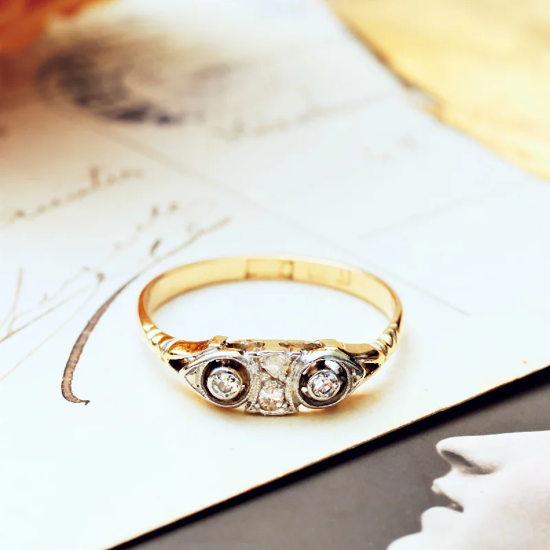 Women's 18K Gold Solitaire Diamond Ring for an Elegant Everyday LookVintage Mid Century Twin Sparkles Diamond Ring Women's 18K Gold Solitaire Diamond Ring for an Elegant Everyday LookVintage Mid Century Twin Sparkles Diamond Ring