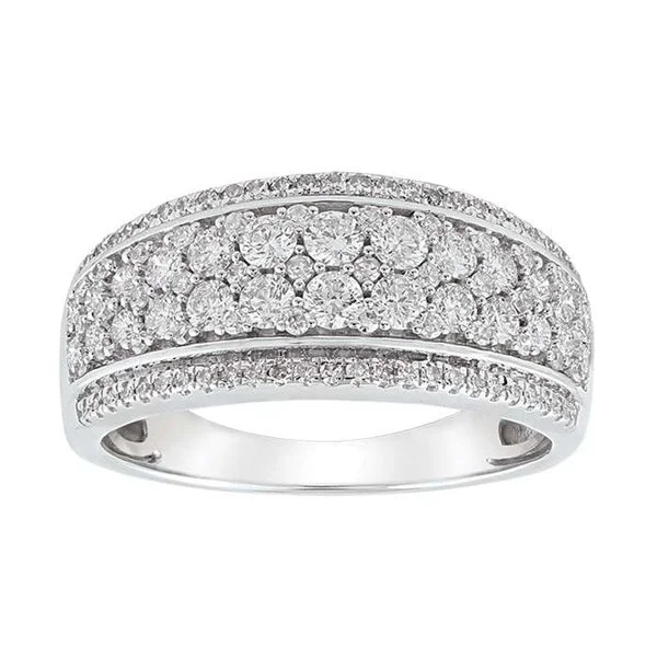 Halo - Style Women's Diamond Rings with a Center Diamond Surrounded by Smaller Diamonds in 18K Gold18ct White Gold Diamond Dress Band Halo - Style Women's Diamond Rings with a Center Diamond Surrounded by Smaller Diamonds in 18K Gold18ct White Gold Diamond Dress Band