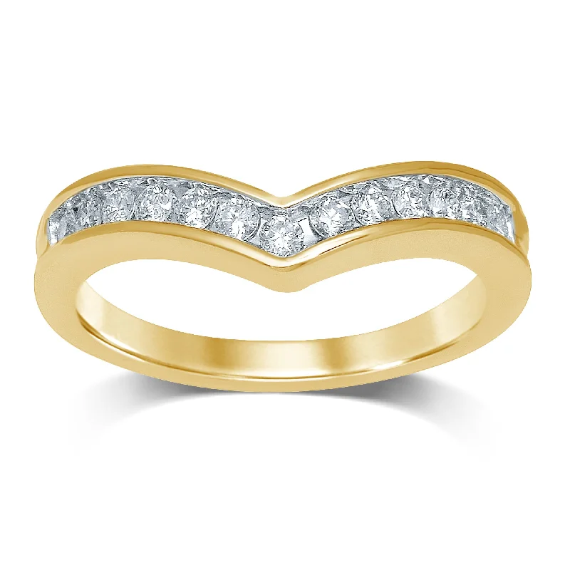 Iolite Gemstone Rings in 10K Gold with a Twisted Band for a Distinctive and Stylish Accessory9ct Yellow Gold Contour Diamond Ring with 13 Brilliant Diamonds Iolite Gemstone Rings in 10K Gold with a Twisted Band for a Distinctive and Stylish Accessory9ct Yellow Gold Contour Diamond Ring with 13 Brilliant Diamonds