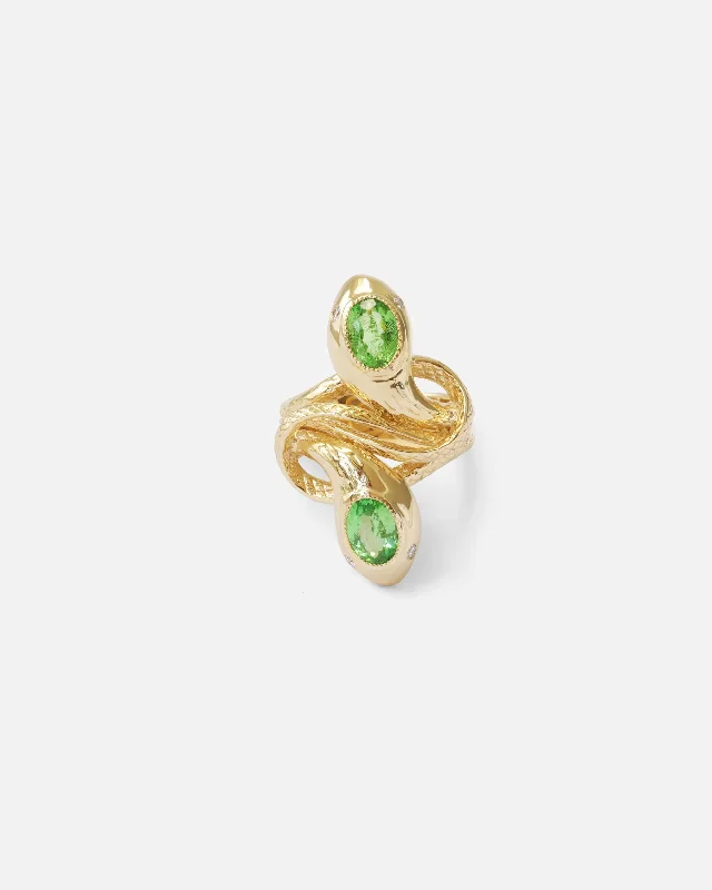 Princess Cut Engagement Rings in 18K White Gold with Micro - Pave Side StonesDuo Serpentes Ring / Tsavorite and Diamonds Princess Cut Engagement Rings in 18K White Gold with Micro - Pave Side StonesDuo Serpentes Ring / Tsavorite and Diamonds