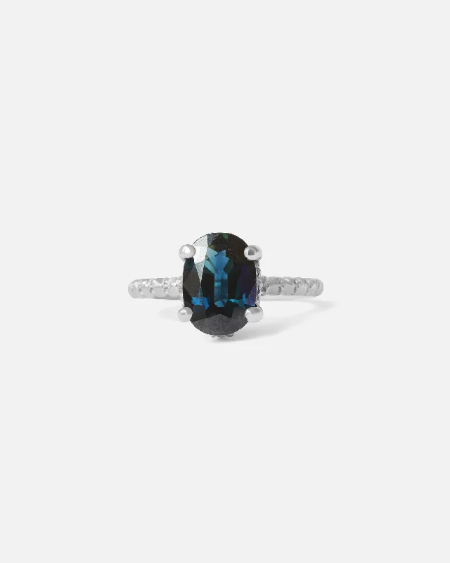Emerald Cut Engagement Rings with Platinum Gallery and Split Shank DesignOval Sapphire / Ring Emerald Cut Engagement Rings with Platinum Gallery and Split Shank DesignOval Sapphire / Ring