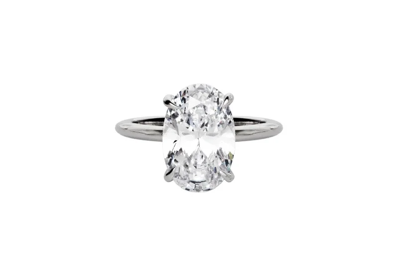Adjustable Engagement Rings with a Flexible Band and a Princess - Cut Center DiamondThe Milly Ring (4.7 Carat) Adjustable Engagement Rings with a Flexible Band and a Princess - Cut Center DiamondThe Milly Ring (4.7 Carat)