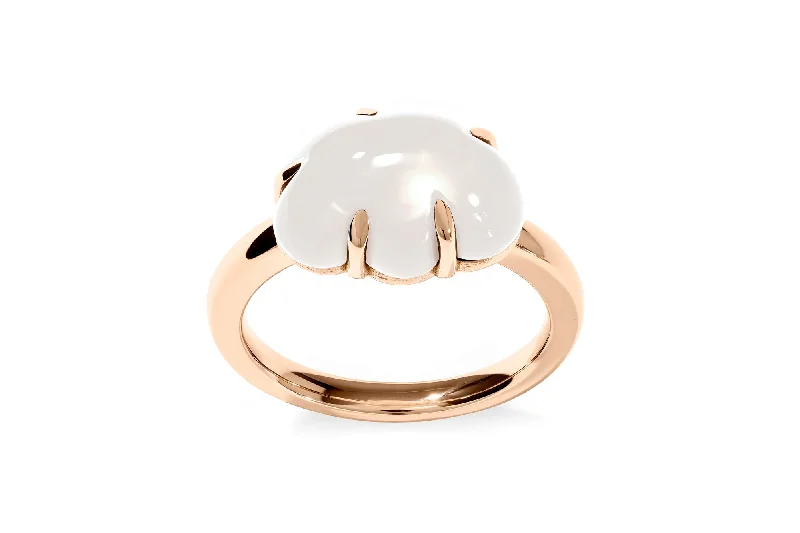 Alexandrite Gemstone Rings in Platinum with a Hidden Halo for a Rare and Luxurious PieceCloud 18K Rosegold Ring w. Milky Quartz Alexandrite Gemstone Rings in Platinum with a Hidden Halo for a Rare and Luxurious PieceCloud 18K Rosegold Ring w. Milky Quartz