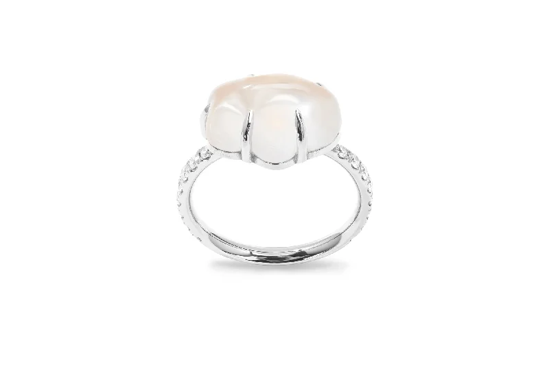 Jasper Gemstone Rings in 18K Gold Vermeil with a Matte Finish for a Subtle and Elegant LookCloud Pavé 18K Whitegold Ring w. Milkey Quartz & Diamonds Jasper Gemstone Rings in 18K Gold Vermeil with a Matte Finish for a Subtle and Elegant LookCloud Pavé 18K Whitegold Ring w. Milkey Quartz & Diamonds
