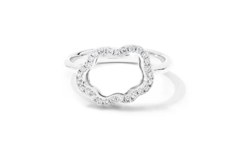 Tanzanite Gemstone Rings in 10K Gold with a Trilogy Design for a Sophisticated GiftGolden Cloud 18K Whitegold Ring w. Diamonds