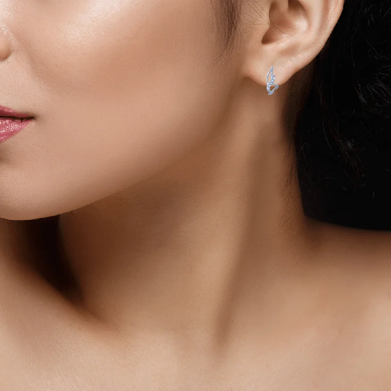 Matte - Finish Titanium Hexagon Stud Earrings for a Sleek and Contemporary Style18KT (750) White Gold And Diamond Stud Earrings For Women Matte - Finish Titanium Hexagon Stud Earrings for a Sleek and Contemporary Style18KT (750) White Gold And Diamond Stud Earrings For Women